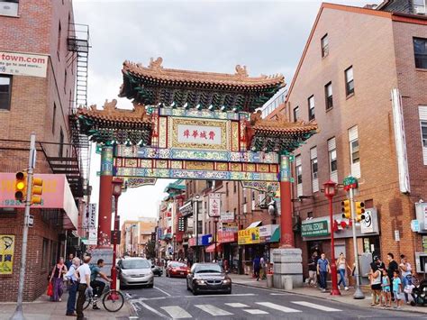 largest chinese towns in usa